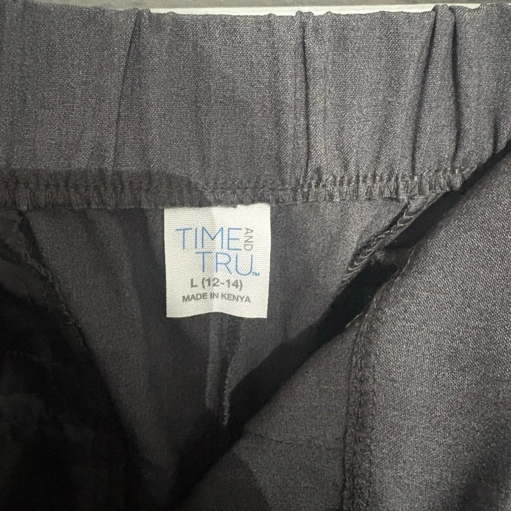 NWT Stretchy Pull-On Dark Grey Dress Pants - Picture 4 of 5